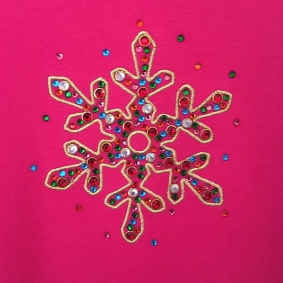 Quacker Factory Bright Pink Sparkly Snowflake Motif 3/4 Sleeve Top - Picture 3 of 12